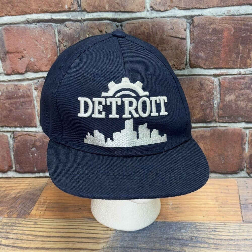 Pit Bull Brand Navy- Detroit The Motor‎ City Snapback hat cap Emdroidered